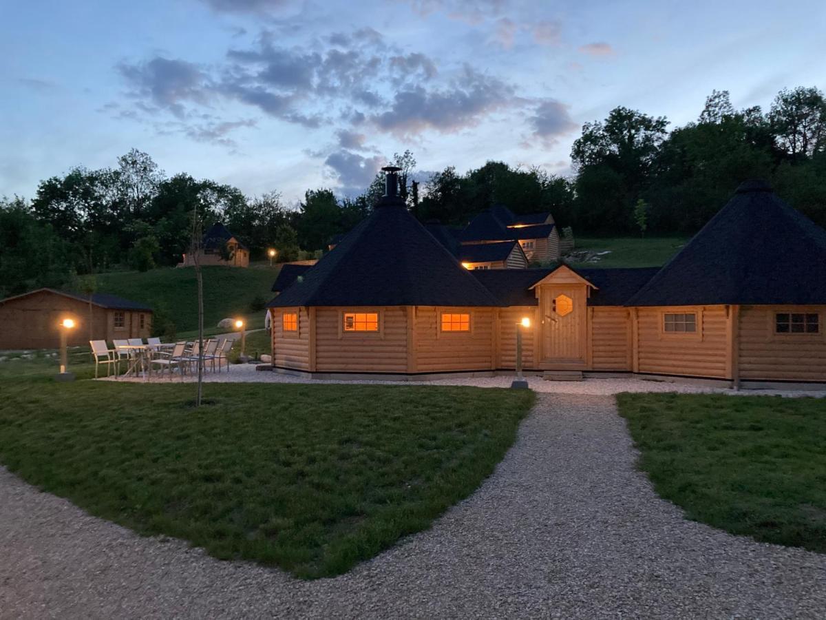 Aux Kotas Finland'Ain Villa Izieu Buitenkant foto